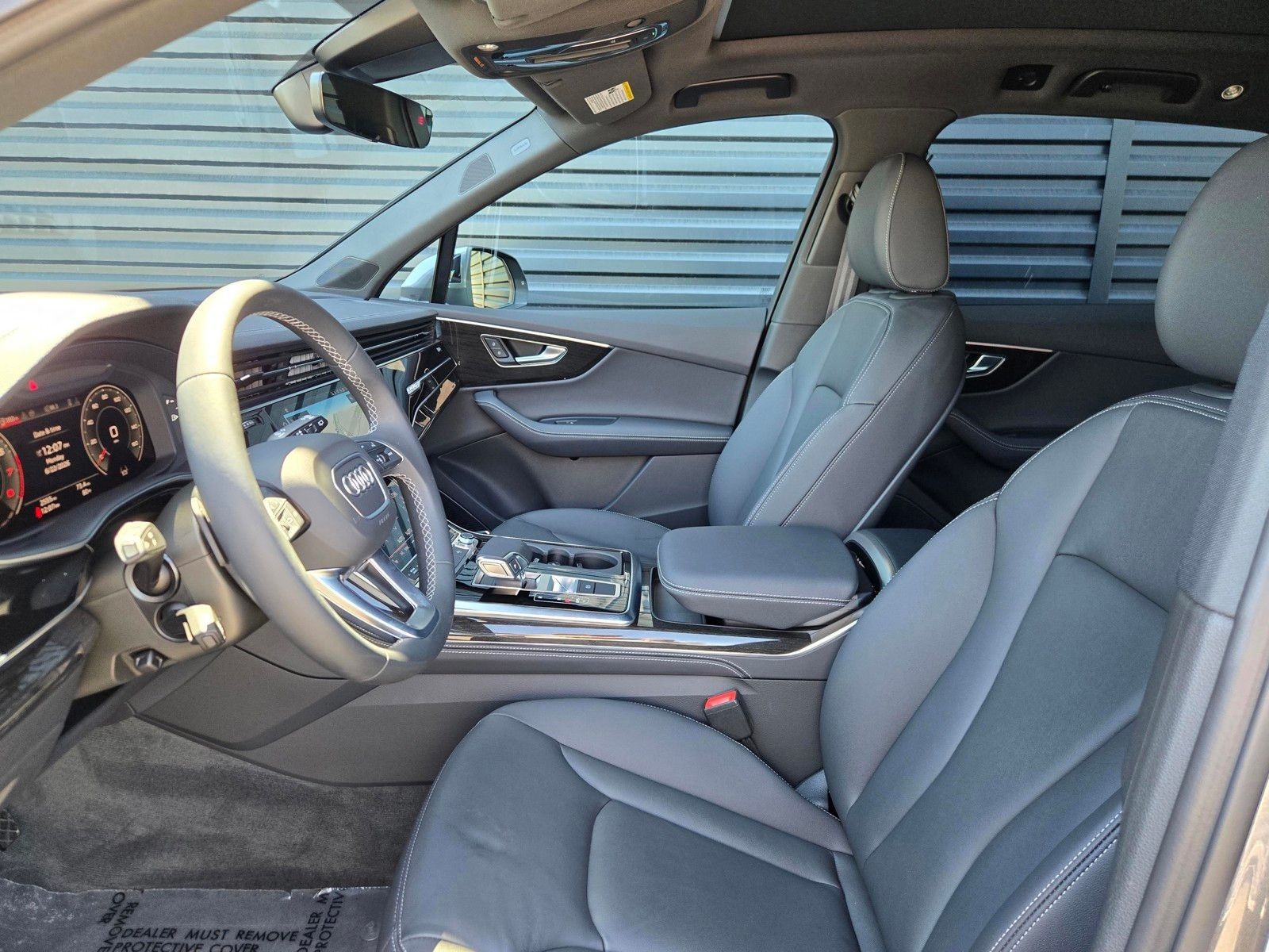 2025 Audi Q7 55 Premium Plus — full photo 26 of 45