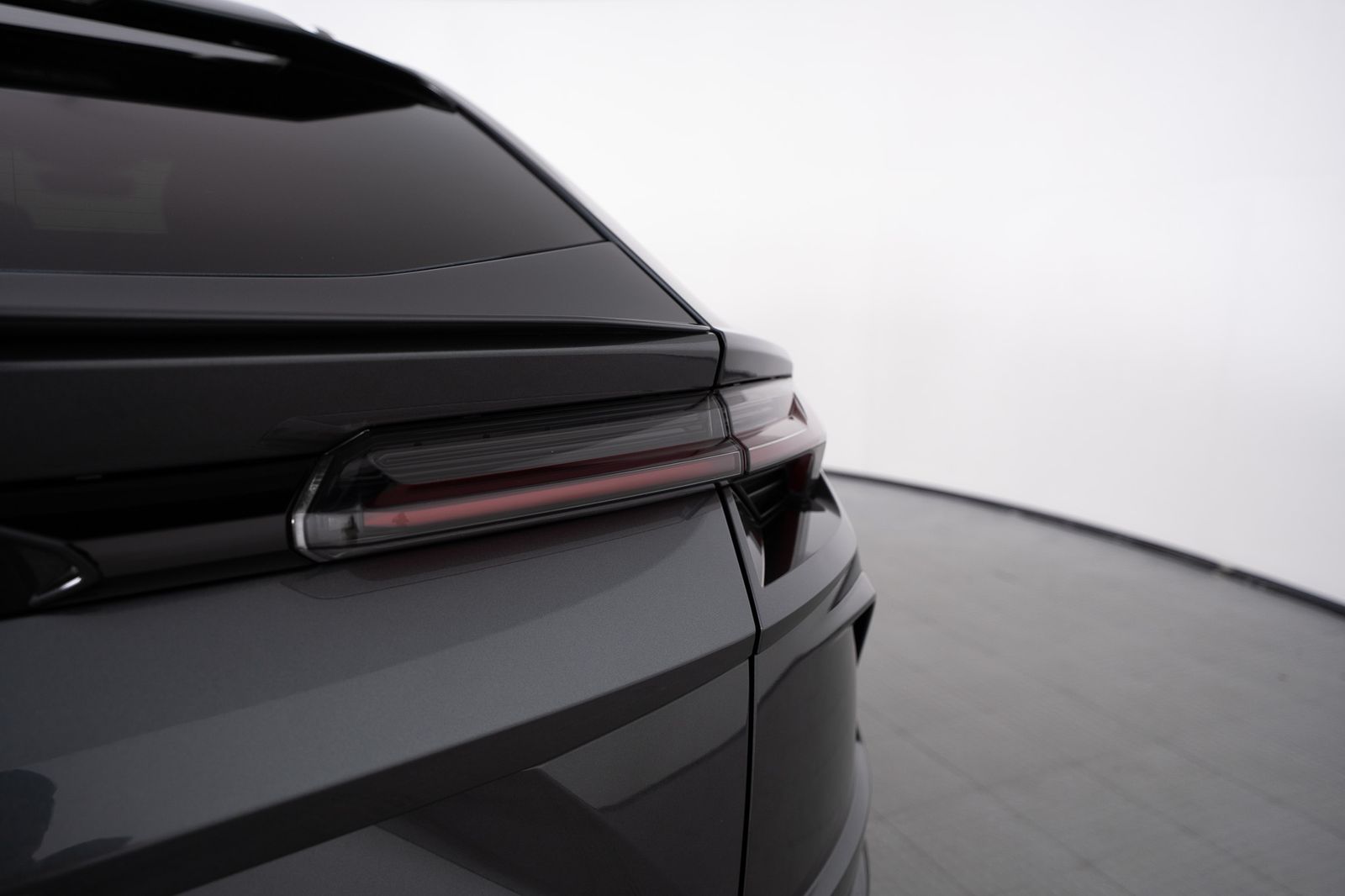 2020 Lamborghini Urus Base — full photo 51 of 53