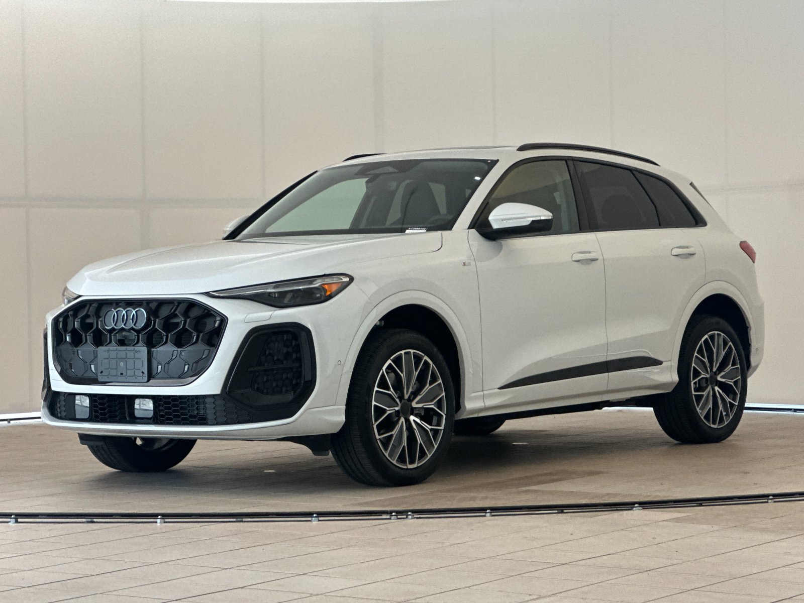 2026 Audi Q5 2.0T Premium Plus — photo 1 of 29