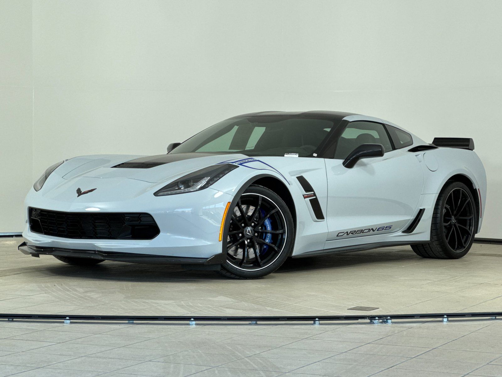 2018 Chevrolet Corvette Grand Sport — full photo 1 of 26