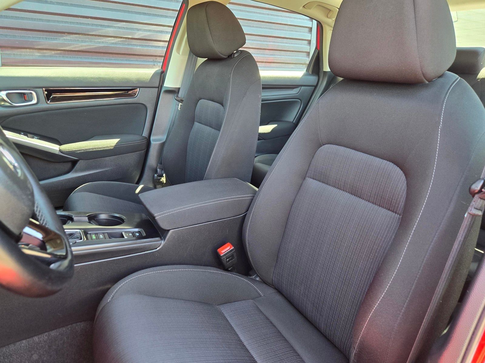 2022 Honda Civic EX — full photo 19 of 45