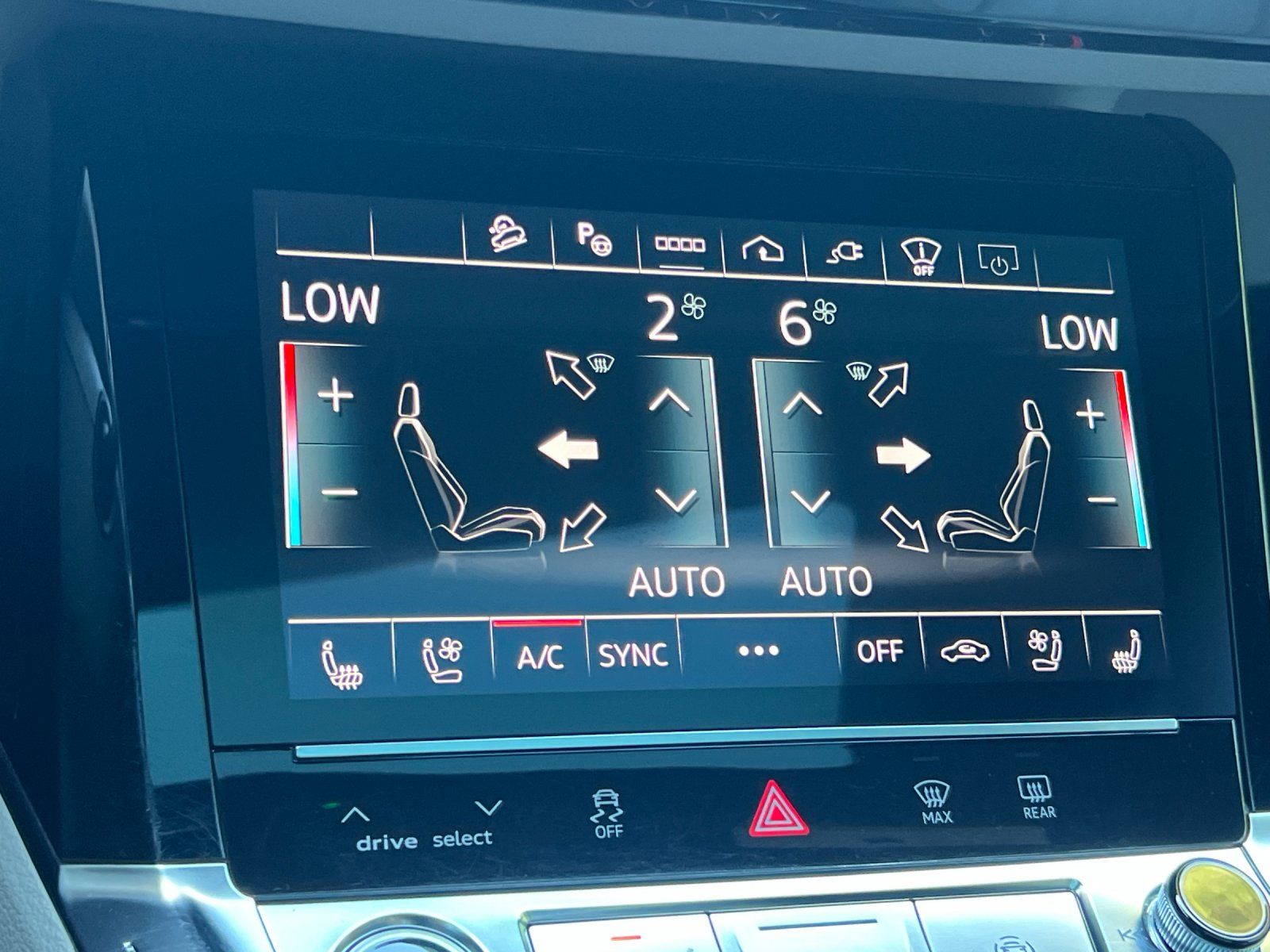 2024 Audi Q8 Sportback e-tron Prestige — full photo 20 of 28