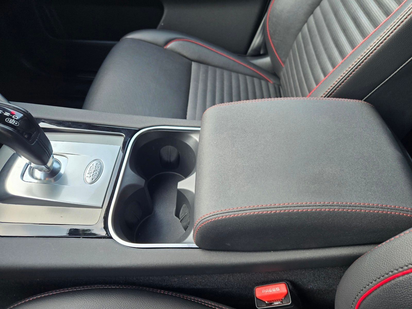 2023 Land Rover Discovery Sport SE R-Dynamic — foto completa 23 de 45