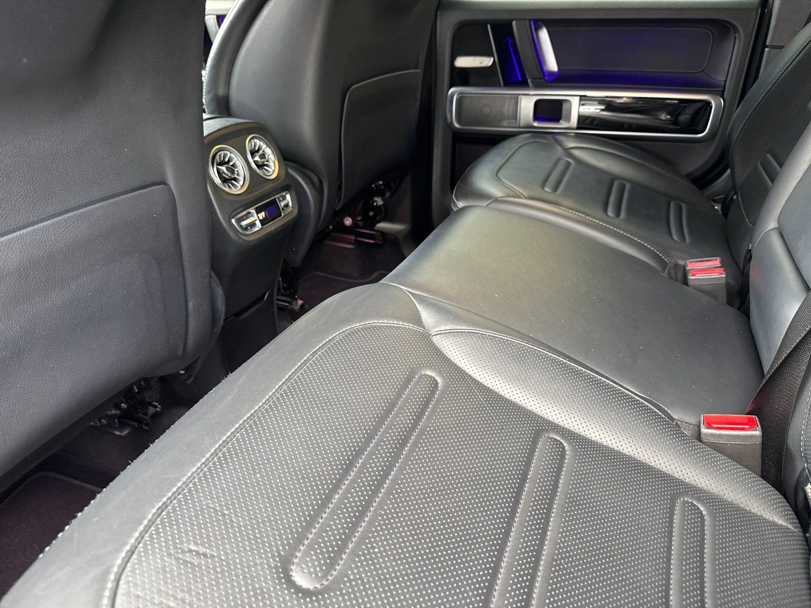 2022 Mercedes-Benz G-Class G 550 — full photo 11 of 31