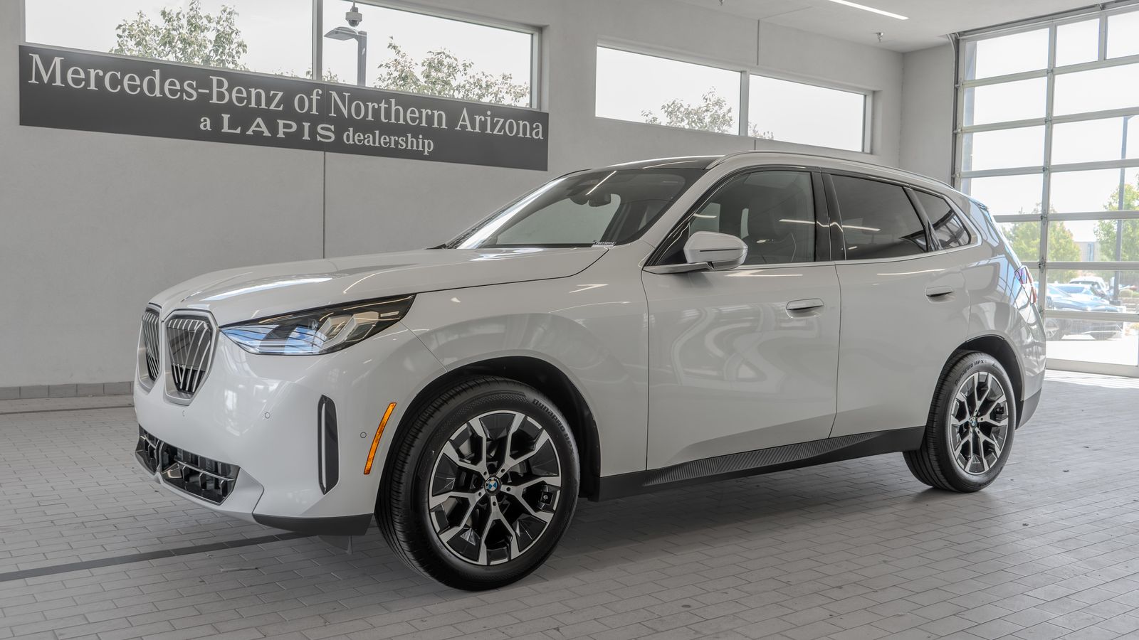 2025 BMW X3 30 xDrive — full photo 3 of 35