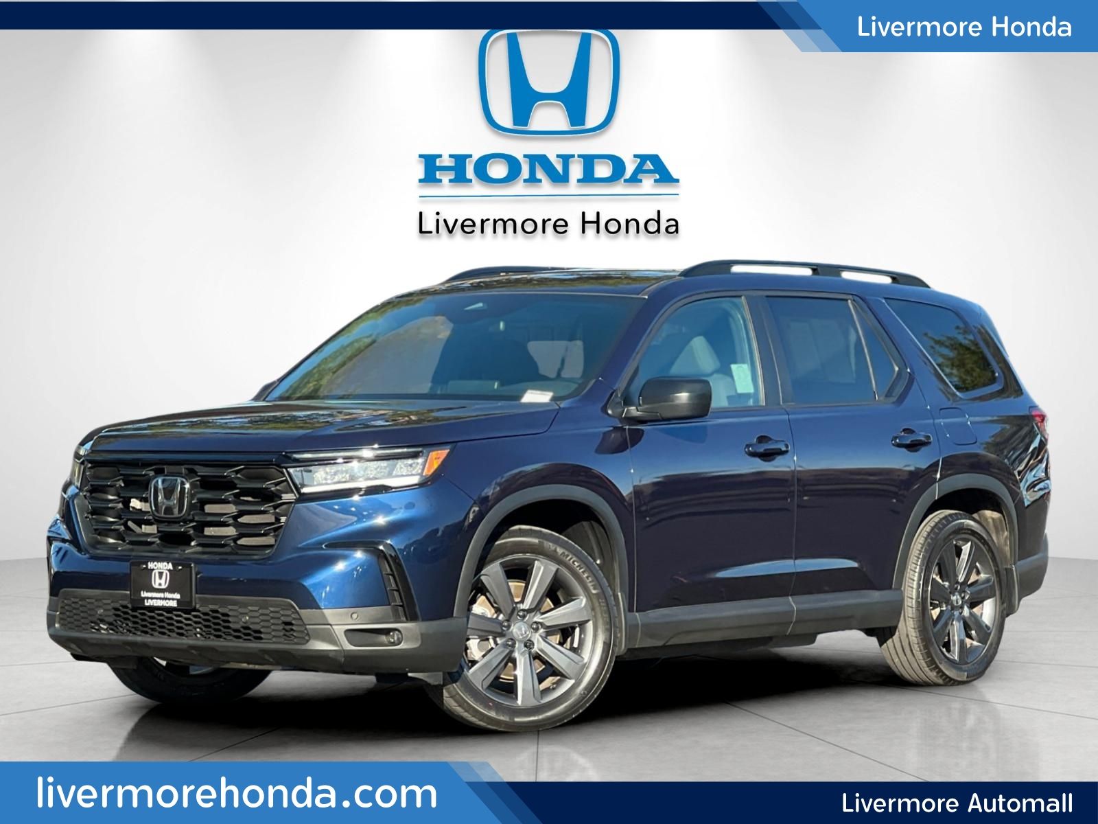 2025 Honda Pilot Sport — photo 1 of 29