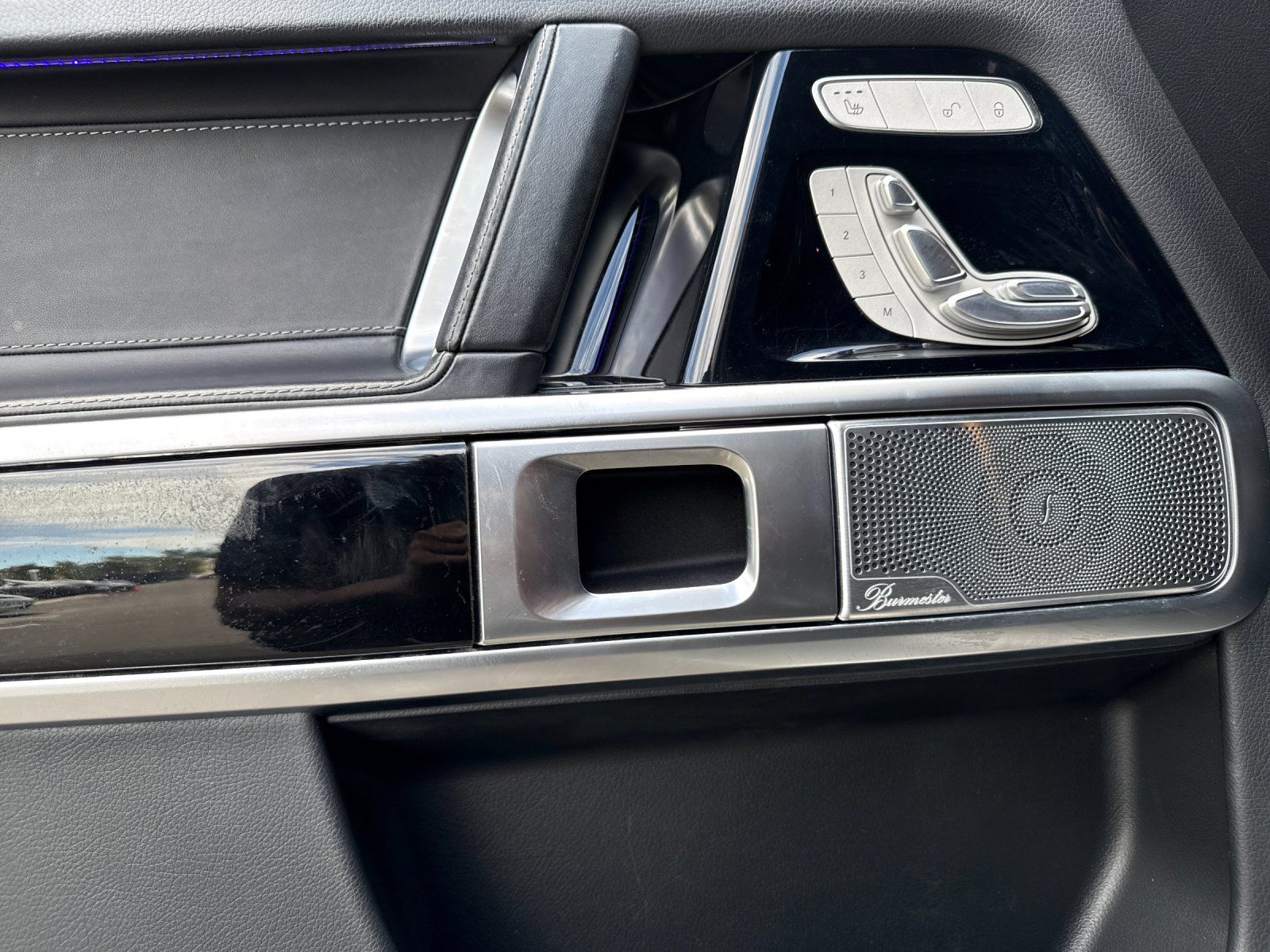 2022 Mercedes-Benz G-Class G 550 — full photo 10 of 31