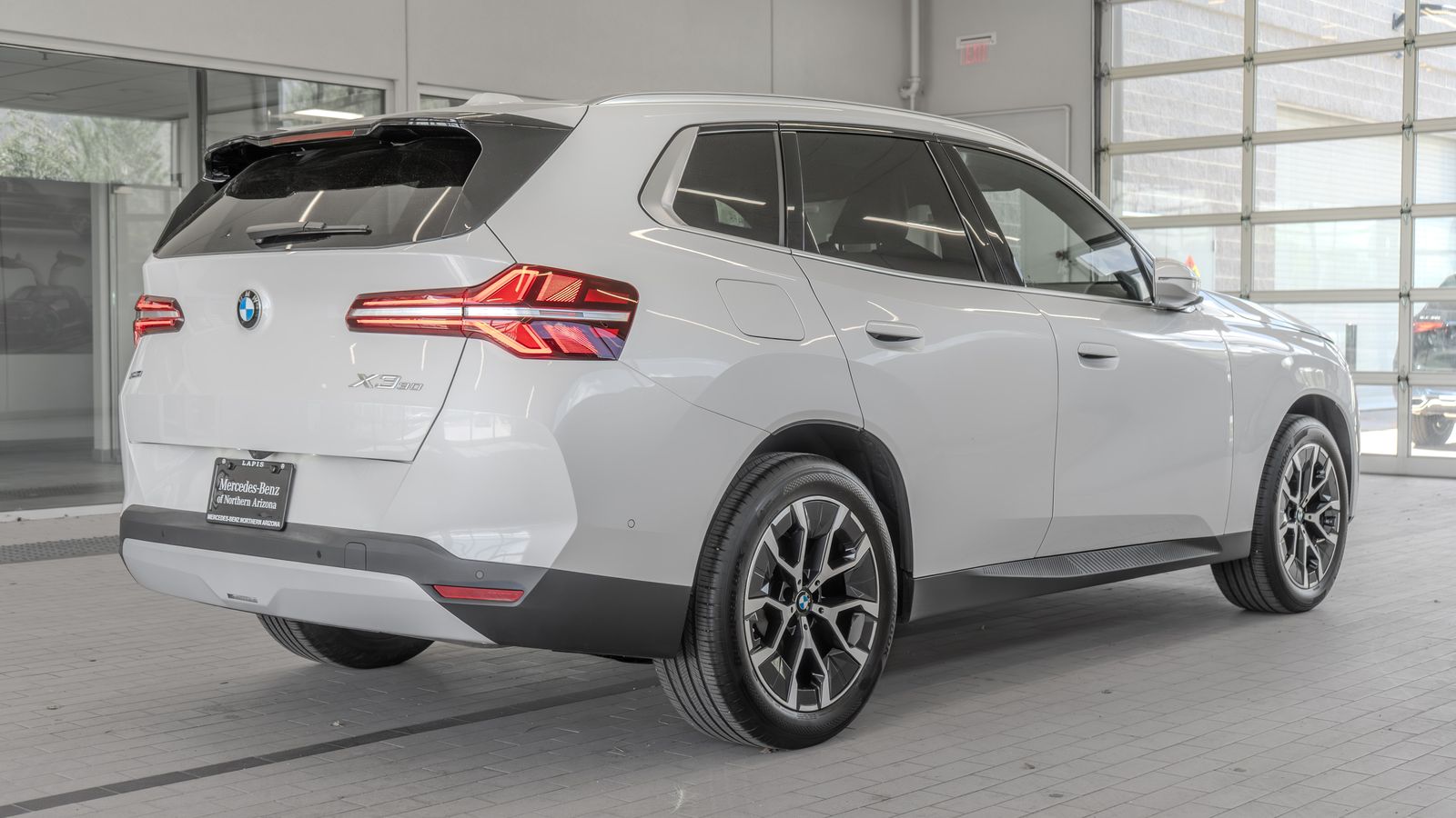 2025 BMW X3 30 xDrive — full photo 29 of 35