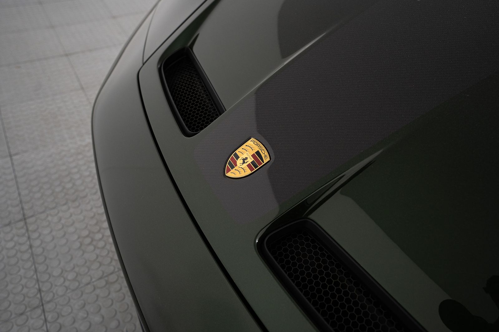2026 Porsche 911 GT3 — full photo 10 of 42