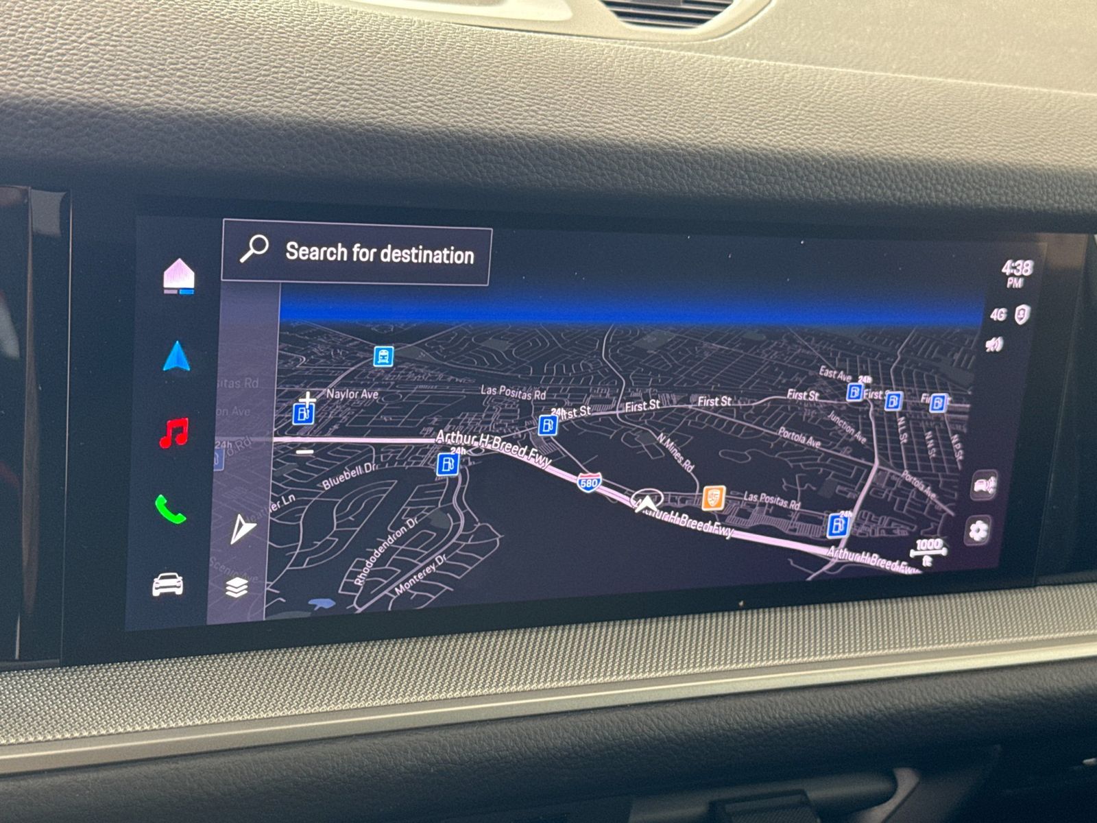 2026 Porsche Cayenne S — full photo 19 of 29