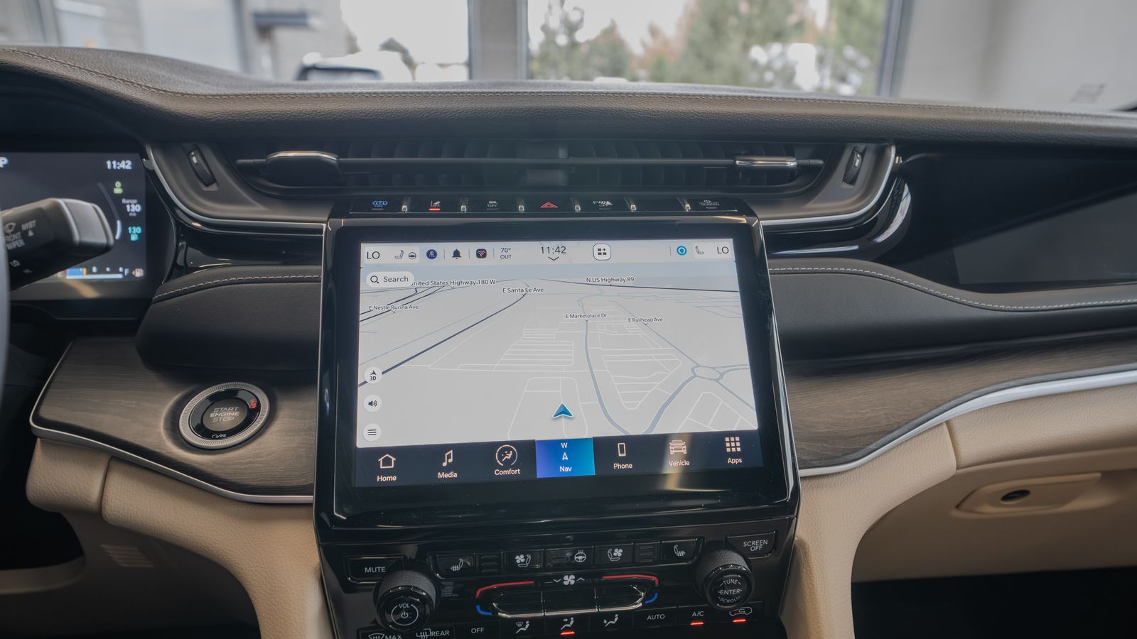 2023 Jeep Grand Cherokee 4xe — full photo 20 of 34