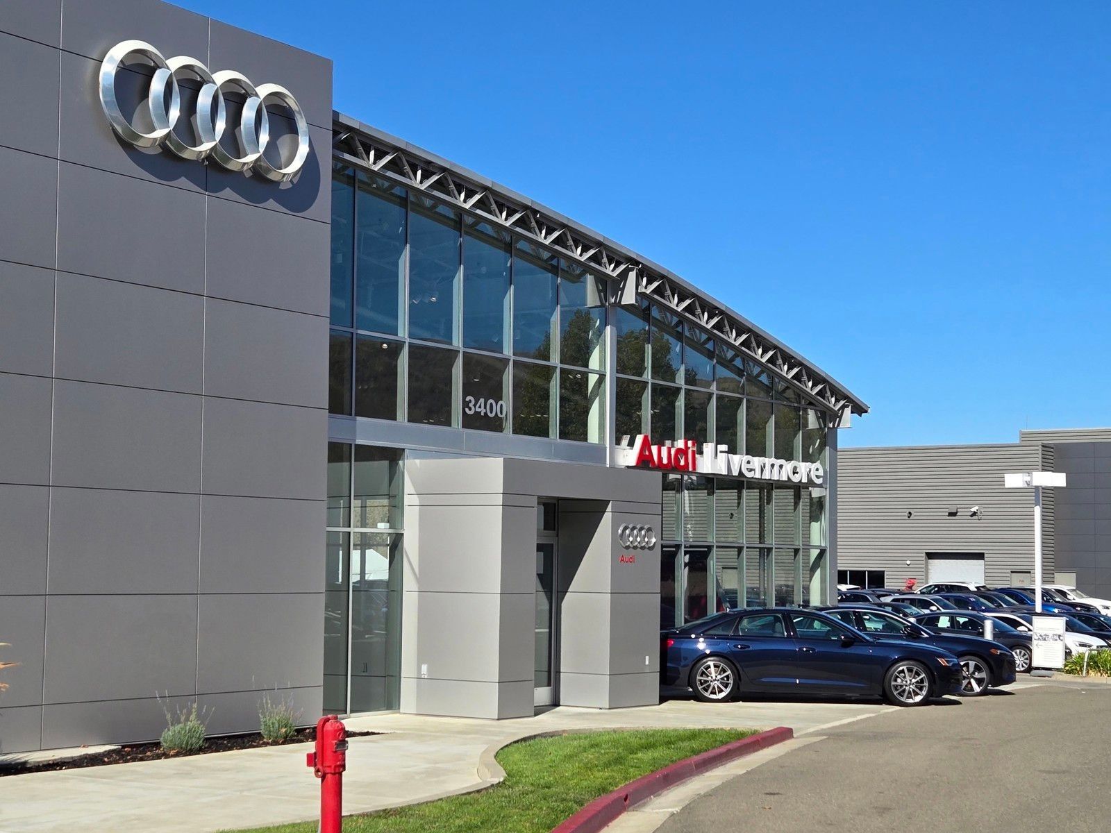 2023 Audi Q5 e 55 Premium — full photo 34 of 45