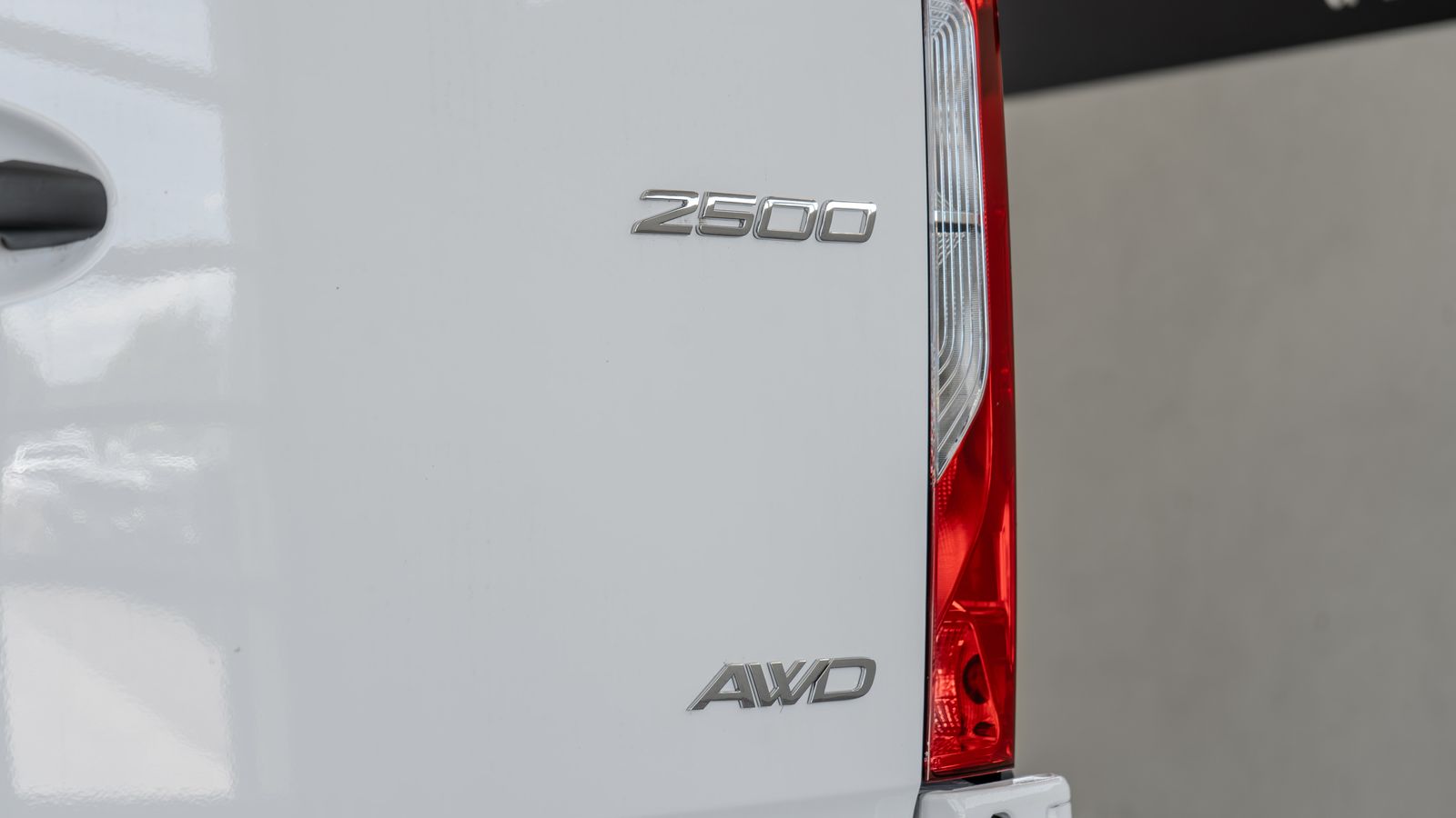 2025 Mercedes-Benz Sprinter 2500 Cargo 144 WB — full photo 24 of 35